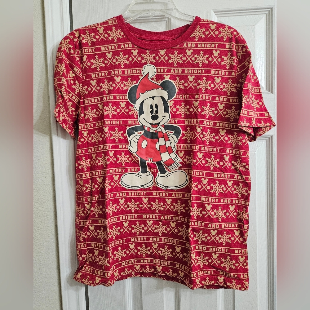 Disney Mickey Mouse Christmas Hokiday Shirt